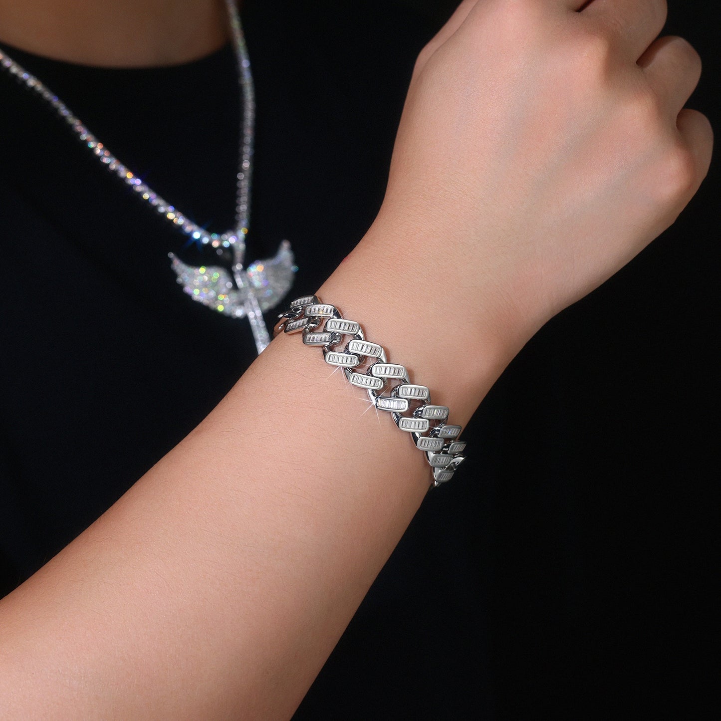 Set With Top-quality Moissanite, Luxury Silver Bracelet S925 Silver Electroplated With Platinum