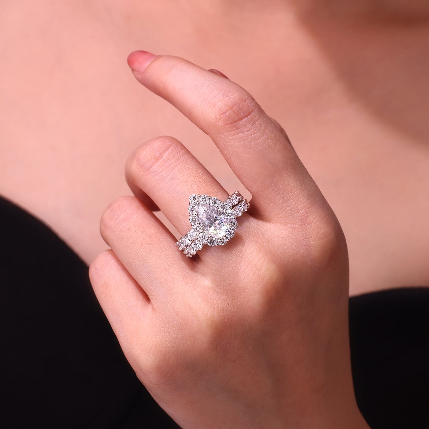 Love Ring - Luxury Silver Ring Set With Top-quality Pear-shaped Moissanite D Color VVS, S925 Silver And Platinum-plated Diamond Wedding Ring