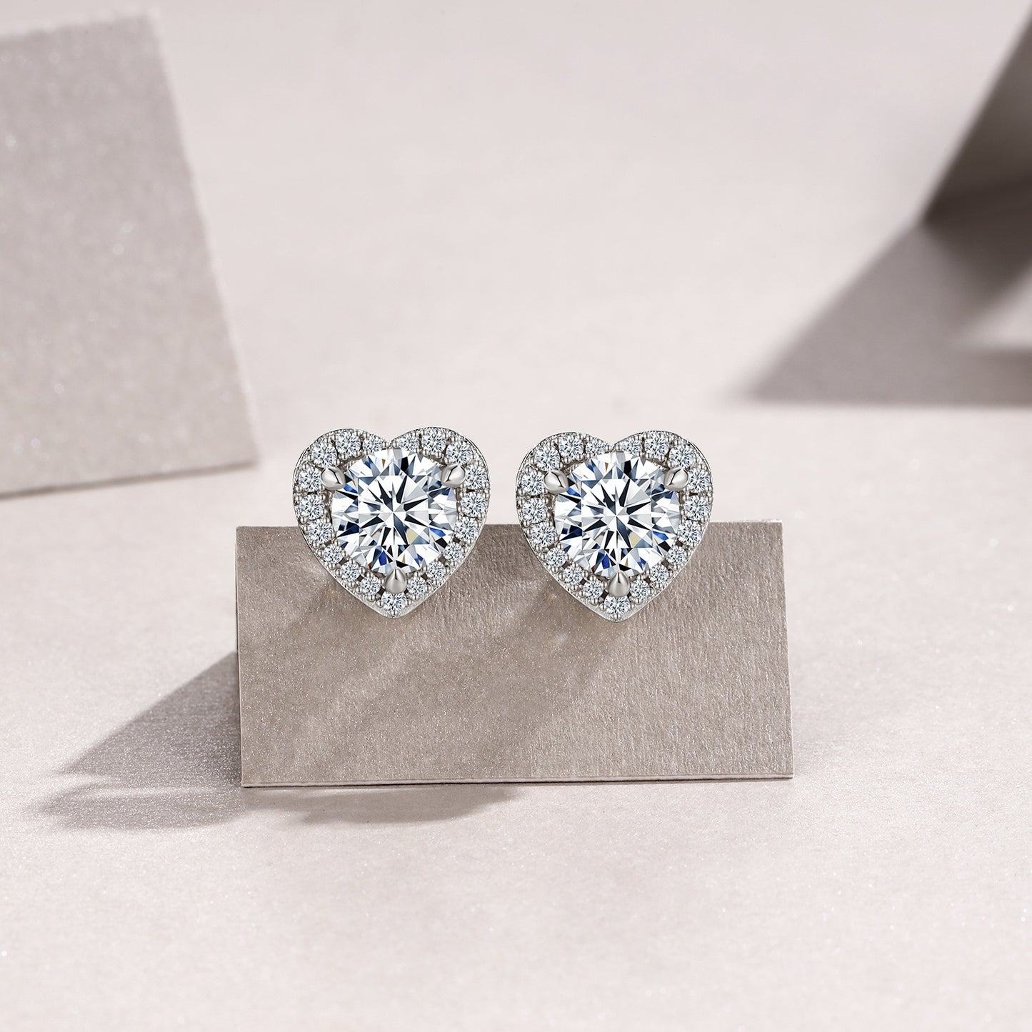 Luxury Silver Earrings Set Featuring A 1-carat Top-quality Morganite, Made Of S925 Silver Electroplated With Platinum.