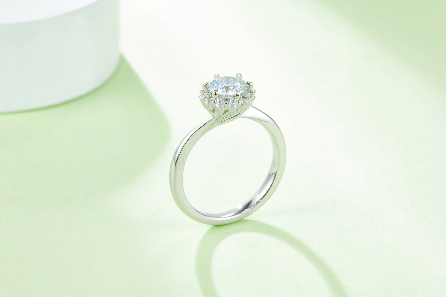 1-carat Luxury Silver Ring Set With Top-quality Moissanite D Color VVS, S925 Silver Plated Platinum