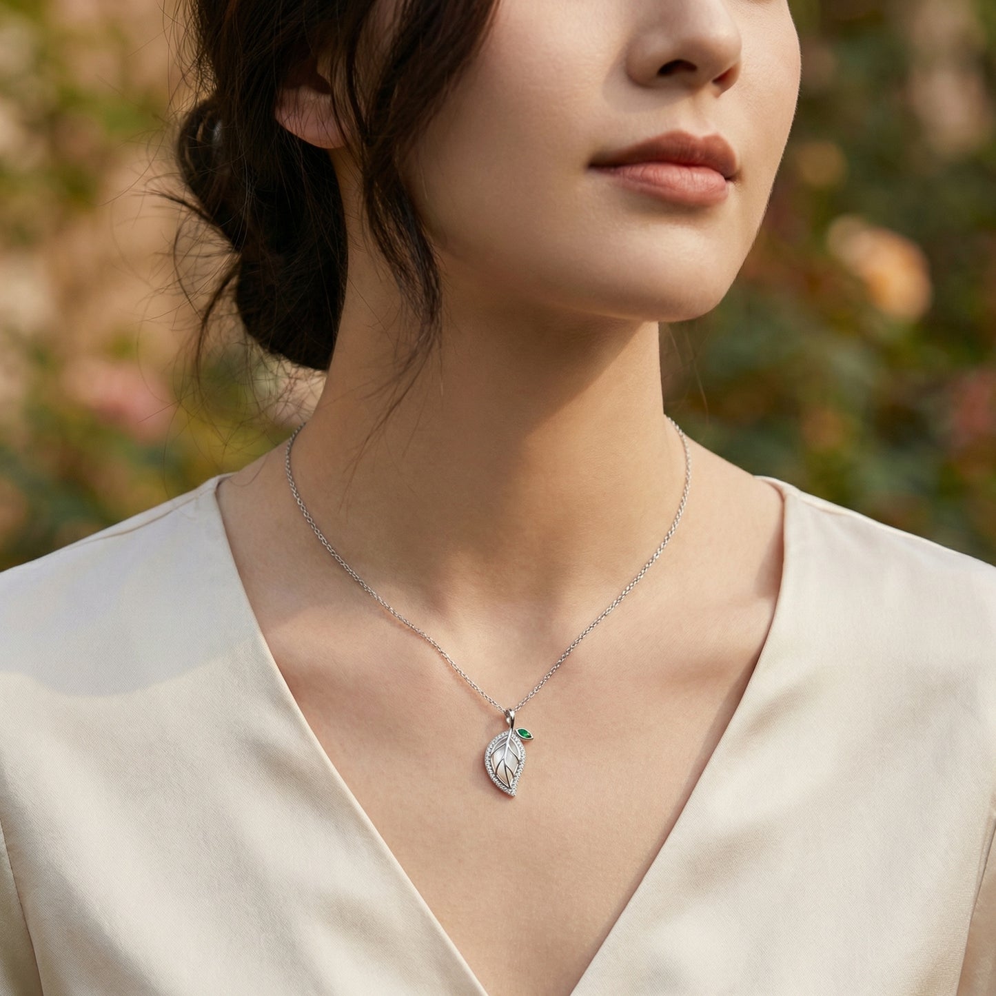 925 Sterling Silver Elegant Silver Leaf Pendant Necklace with Green Gemstone and Iridescent Inlay