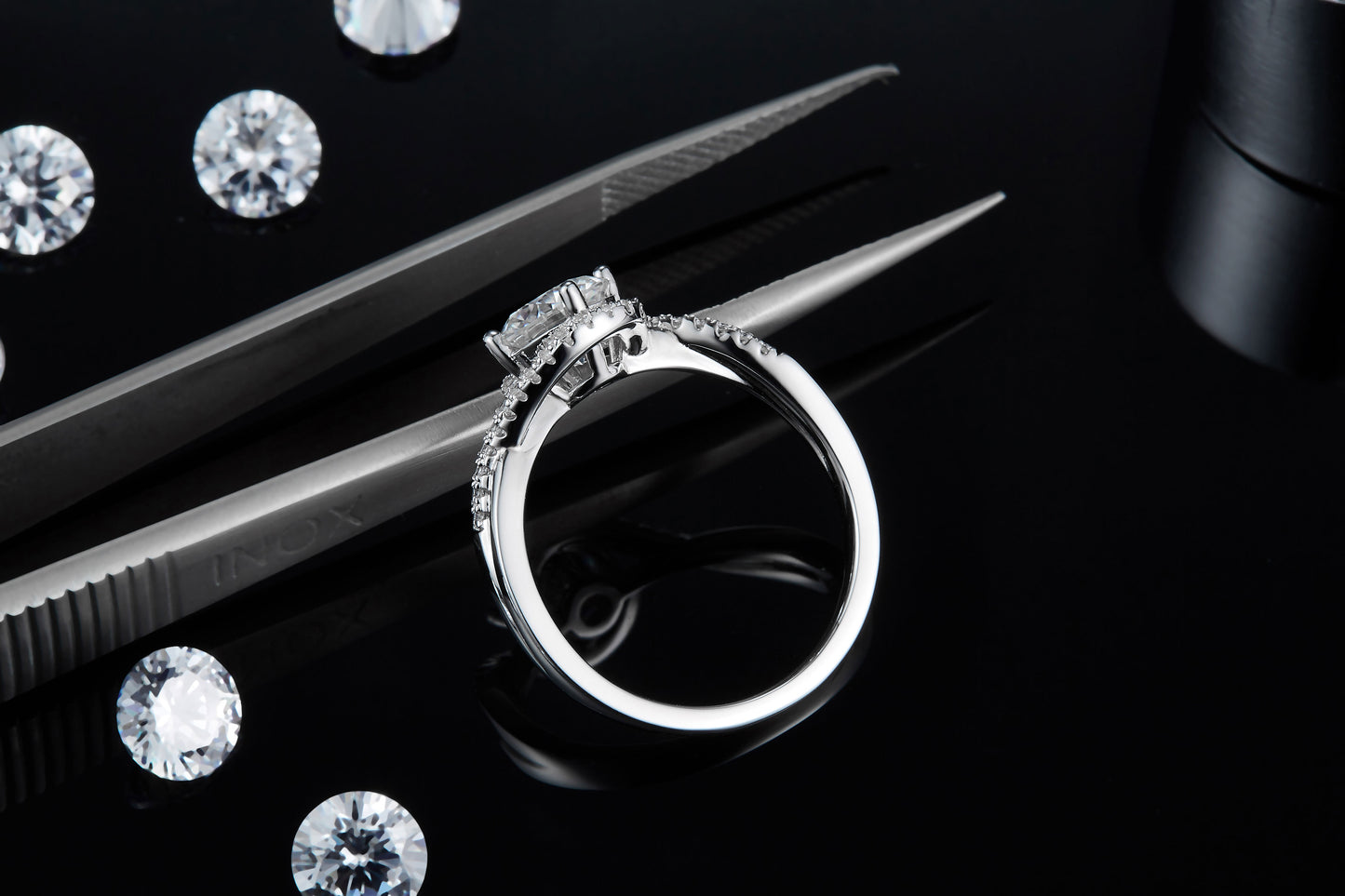 1 Carat D Color VVS1 Moissanite Silver Ring , S925 Sterling Silver Platinum Plated