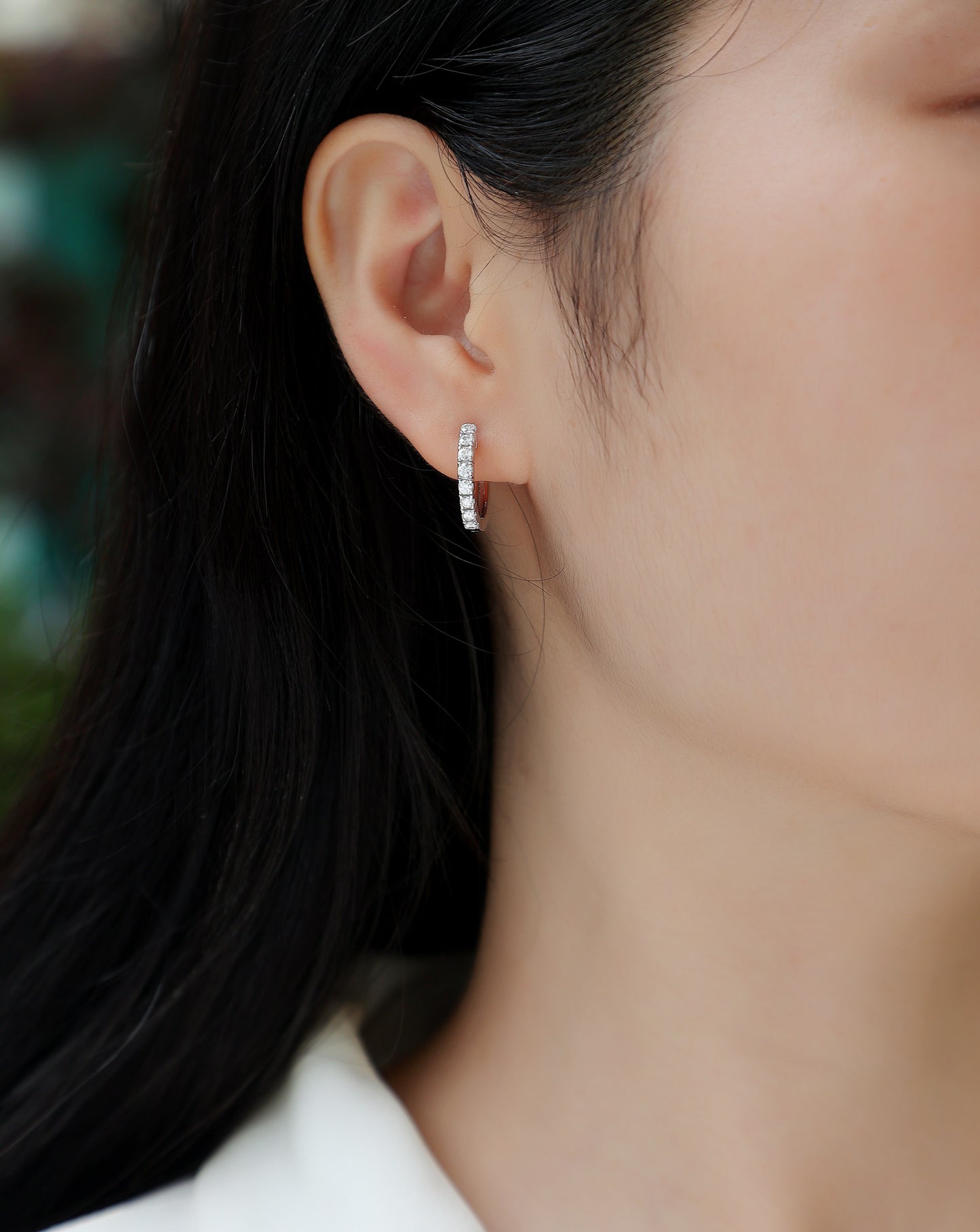 Top-quality Moissanite Luxury Silver Stud Earrings S925 Silver Plated Platinum