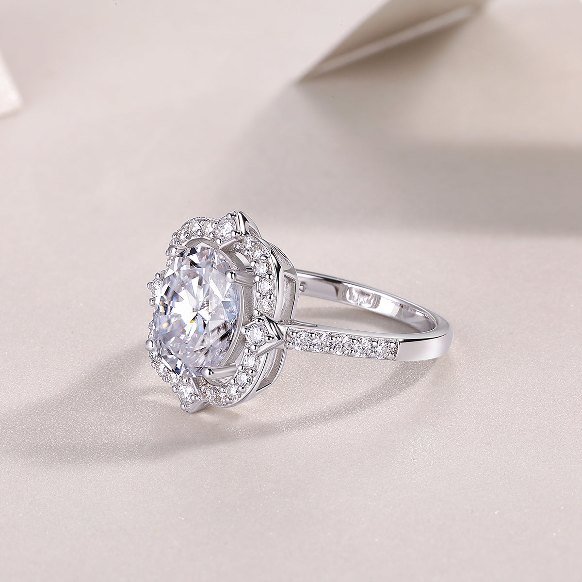 Camellia - Luxury Silver Ring Set With Top-quality Egg-shaped Moissanite D Color VVS,  S925 Silver And Platinum-plated Diamond Ring