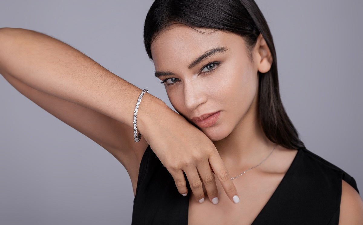 Luxury S925 Silver Platinum-Plated D Color VVS1 Moissanite Tennis Bracelet
