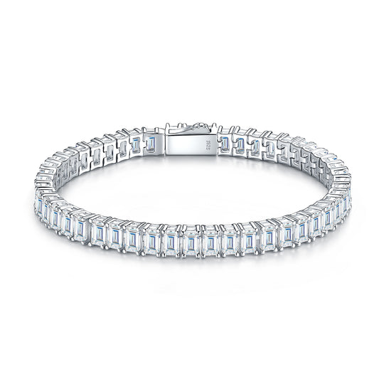 Luxury Silver Bracelet Featuring Top-quality Moissanite D Color VVS, Made Of S925 Silver Electroplated With Platinum.