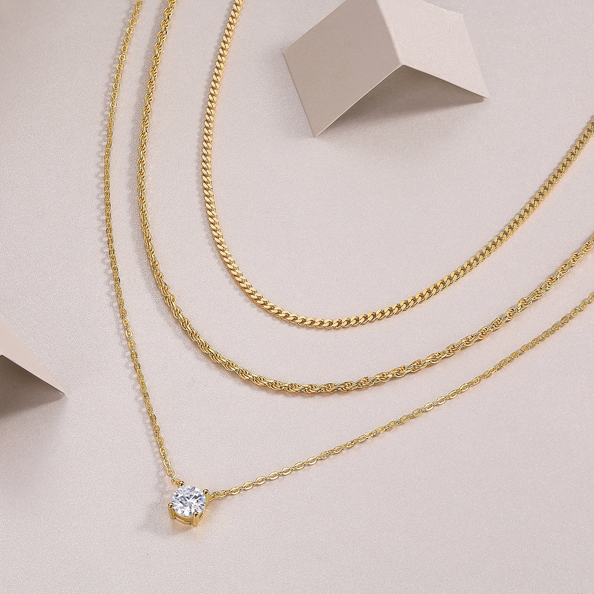 1-carat Luxury Silver Necklace With Top-quality Moissanite, S925 Silver Electroplated With Gold
