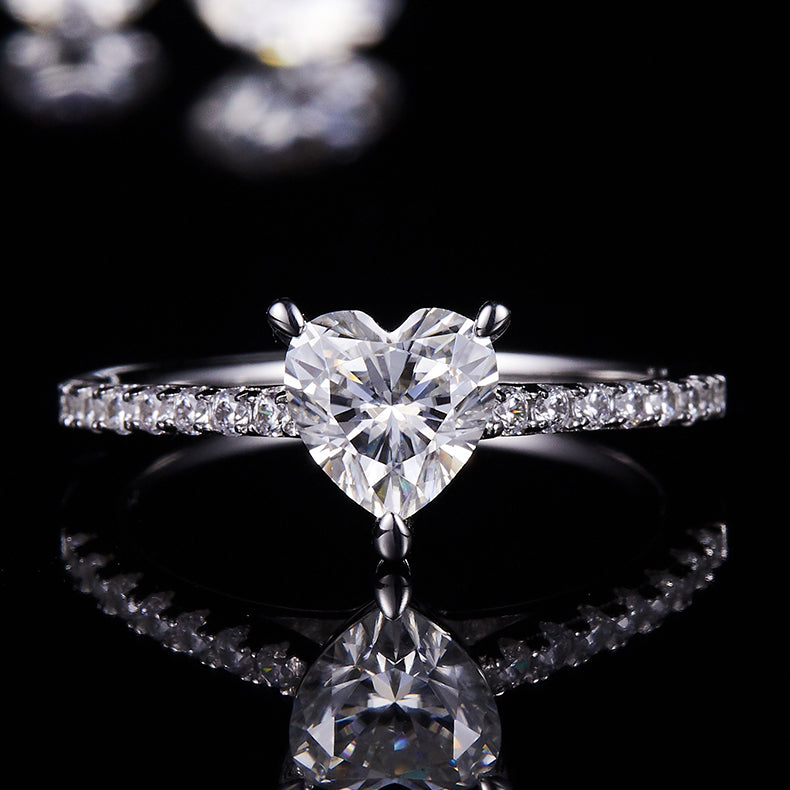 Heart-shaped Moissanite Set With Top-quality Moissanite D Color VVS , Luxury Silver Ring S925 Silver-plated Platinum