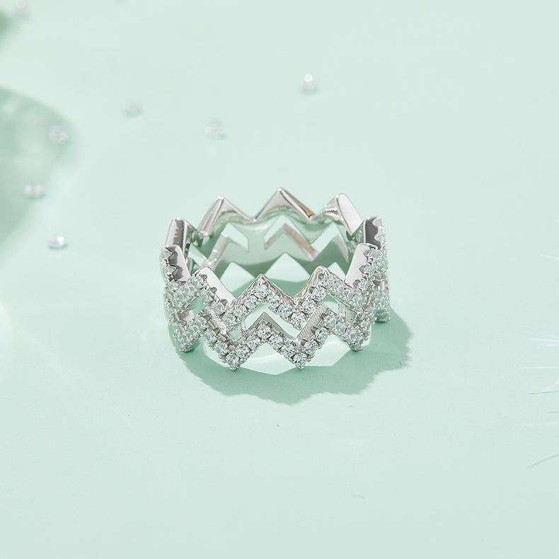 【Diamond Shine】- Moissanite Ring – S925 Sterling Silver, Platinum-Plated Luxury Band