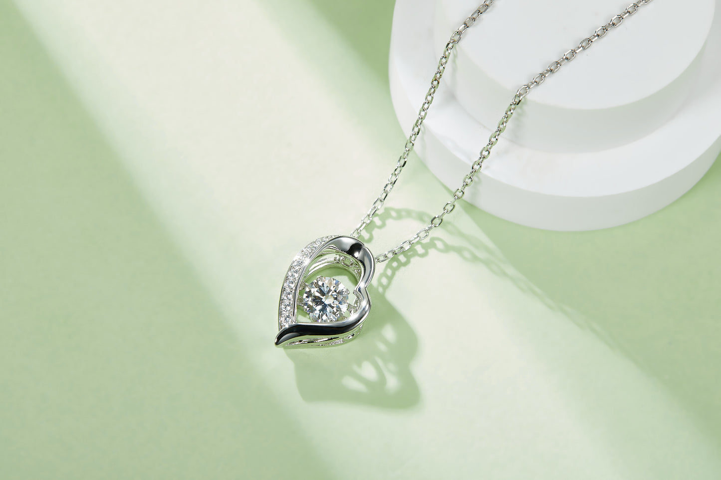 Luxury Necklace Set With Top-quality Moissanite, S925 Silver Electroplated With Platinum