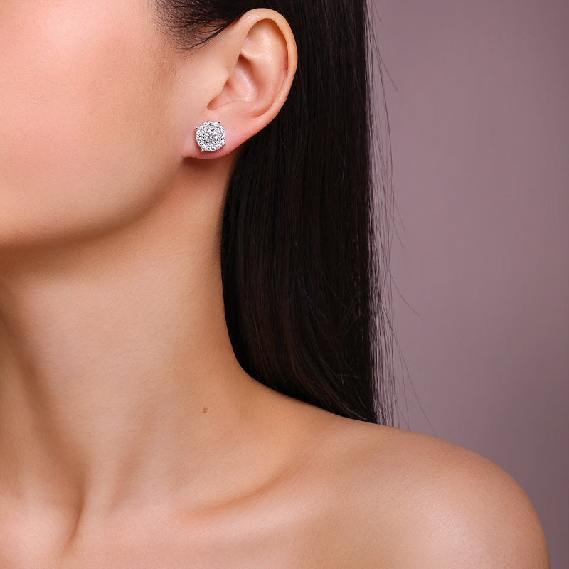 0.5-carat Luxury Stud Earrings Set With Top-quality Moissanite, S925 Silver-plated Platinum