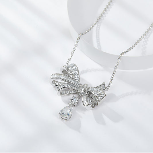 1Butterfly - A Fashionable And Luxurious Diamond Jewelry Pendant Set With Moissanite S925 Sterling Silver And Platinum Plating Prohibit TikTok sales