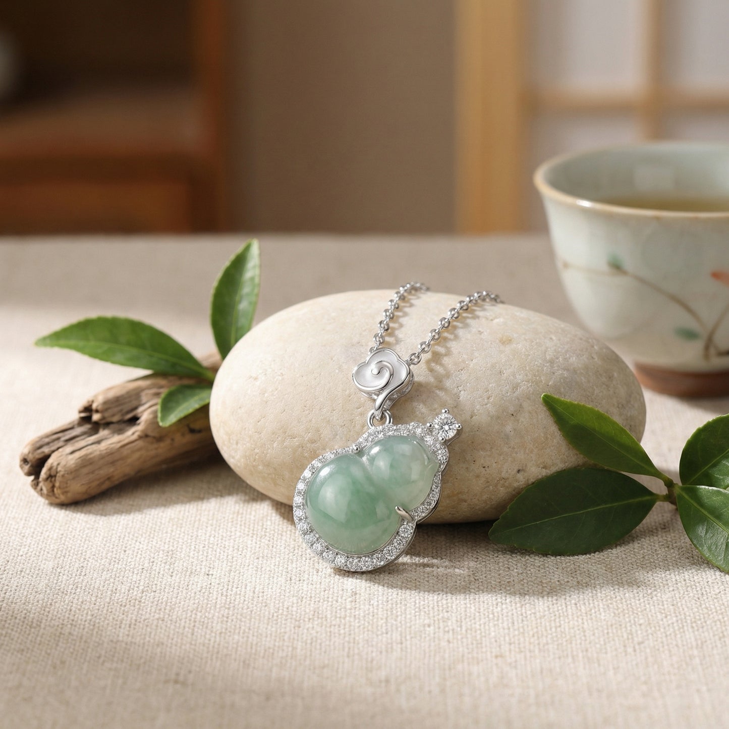 925 Sterling Silver Elegant Green Jadeite Hulu Gourd Pendant Necklace with Diamond Accents and Auspicious Cloud Motif