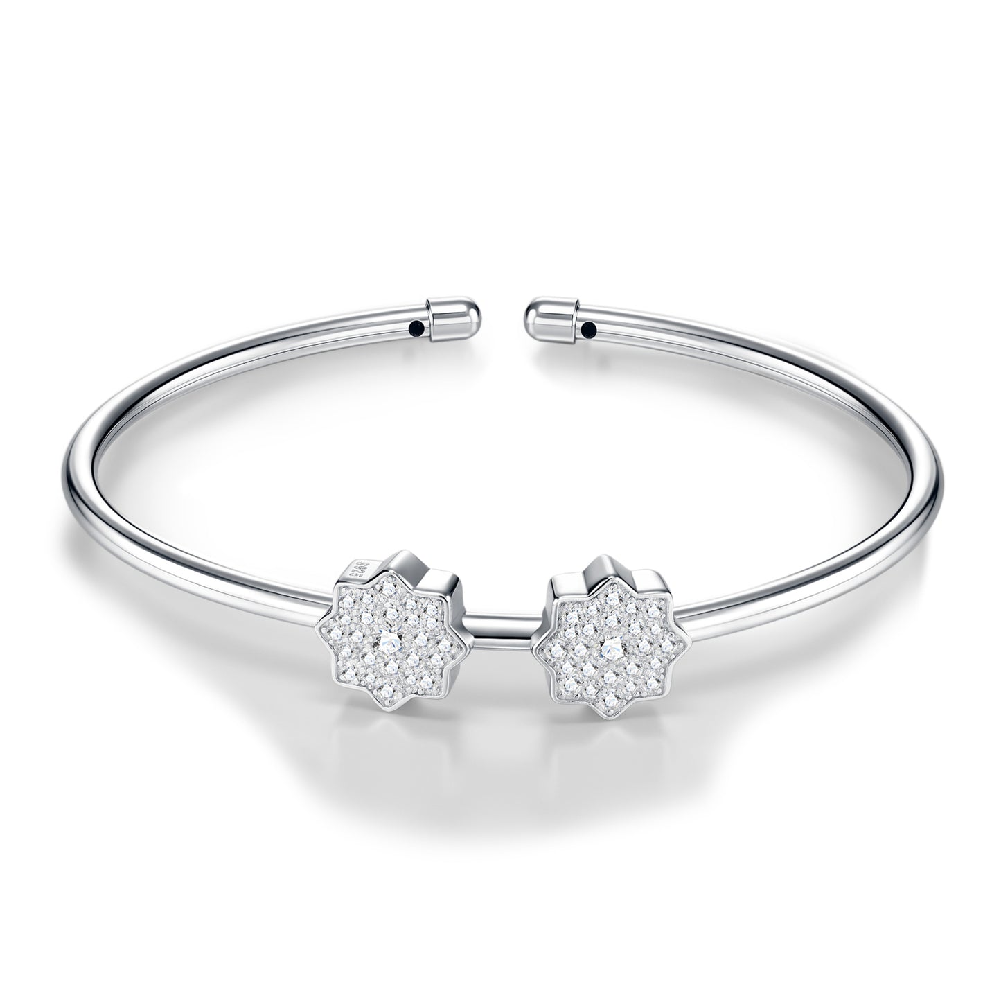 Luxury Silver Bracelet Featuring Top-quality Moissanite, Made Of S925 Silver Electroplated With Platinum.