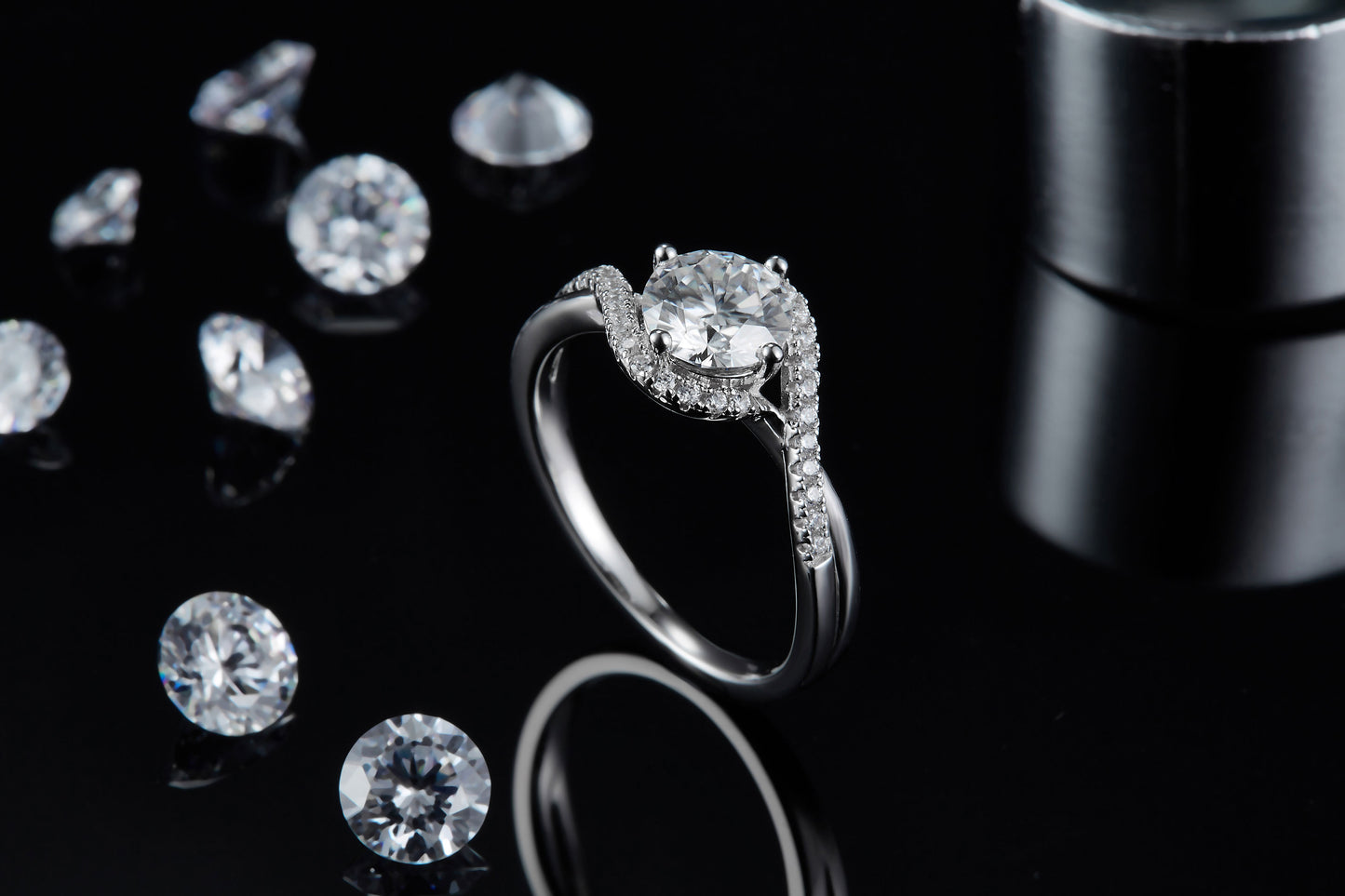 1 Carat D Color VVS1 Moissanite Silver Ring , S925 Sterling Silver Platinum Plated