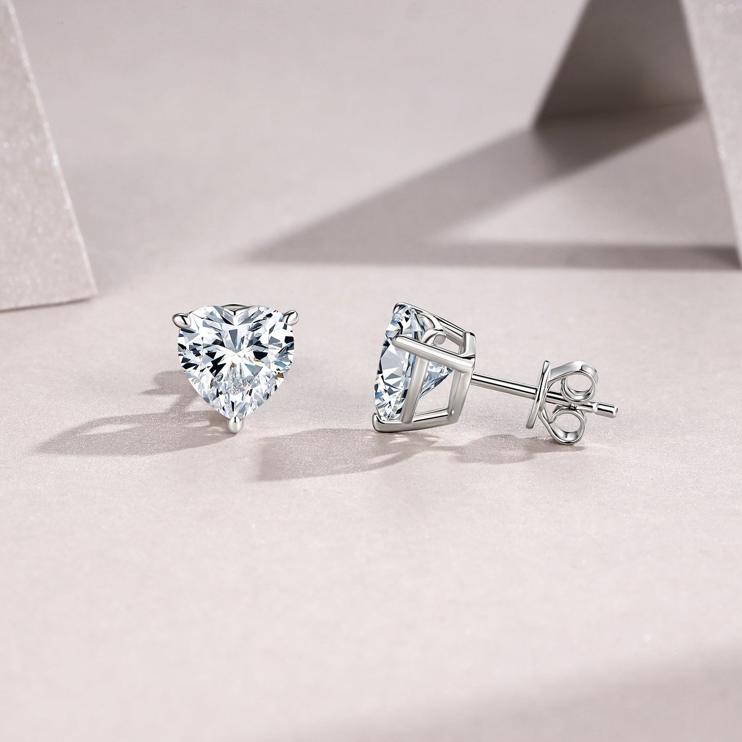 Luxury Silver Earrings Set Featuring Top-quality Moissanite Stones, Made Of S925 Silver Electroplated With Platinum.