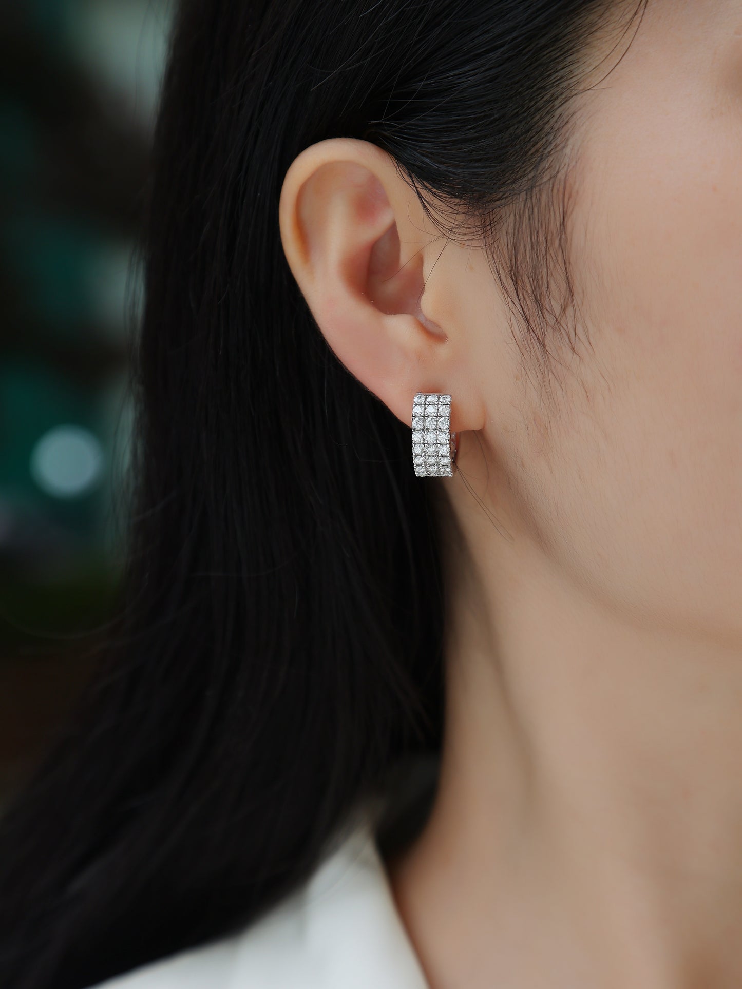 Top-quality Moissanite Luxury Silver Stud Earrings S925 Silver Plated Platinum