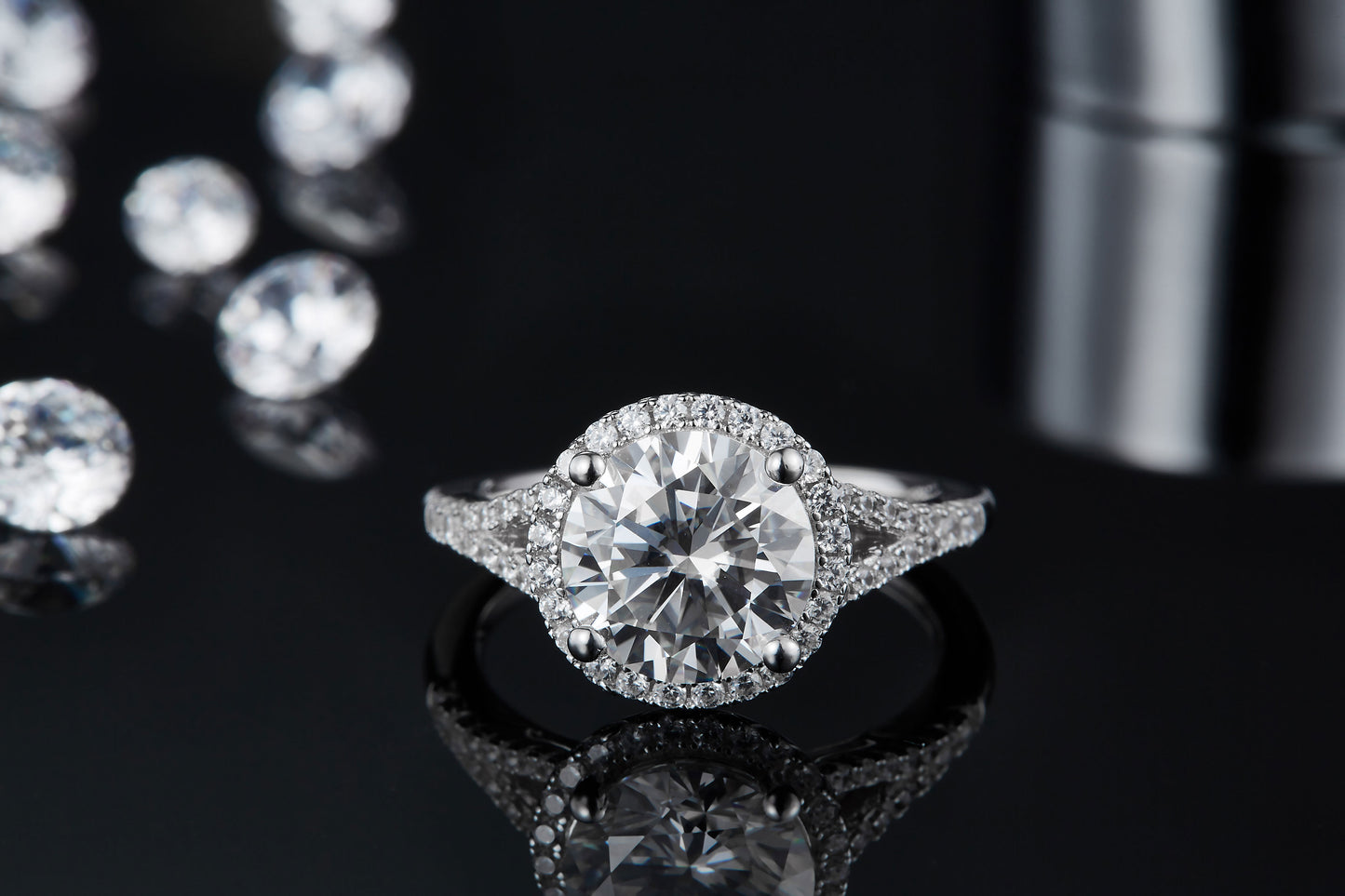 3-carat Luxury Silver Ring Set With Top-quality Moissanite D Color VVS , S925 Silver Plated With Platinum