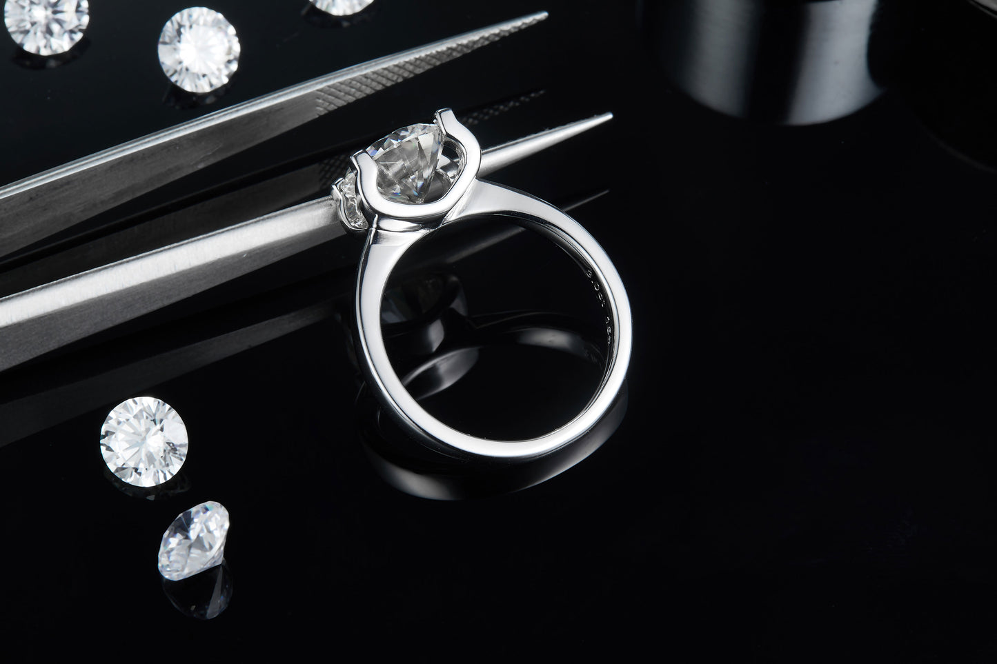 3-carat Luxury Silver Ring Set With Top-quality Moissanite D Color VVS, S925 Silver Plated With Platinum
