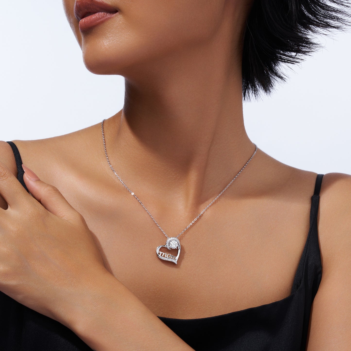 1 Carat Silver Necklace Set With Top Grade Moissanite D Color VVS , Made Of S925 Silver Plated Platinum.