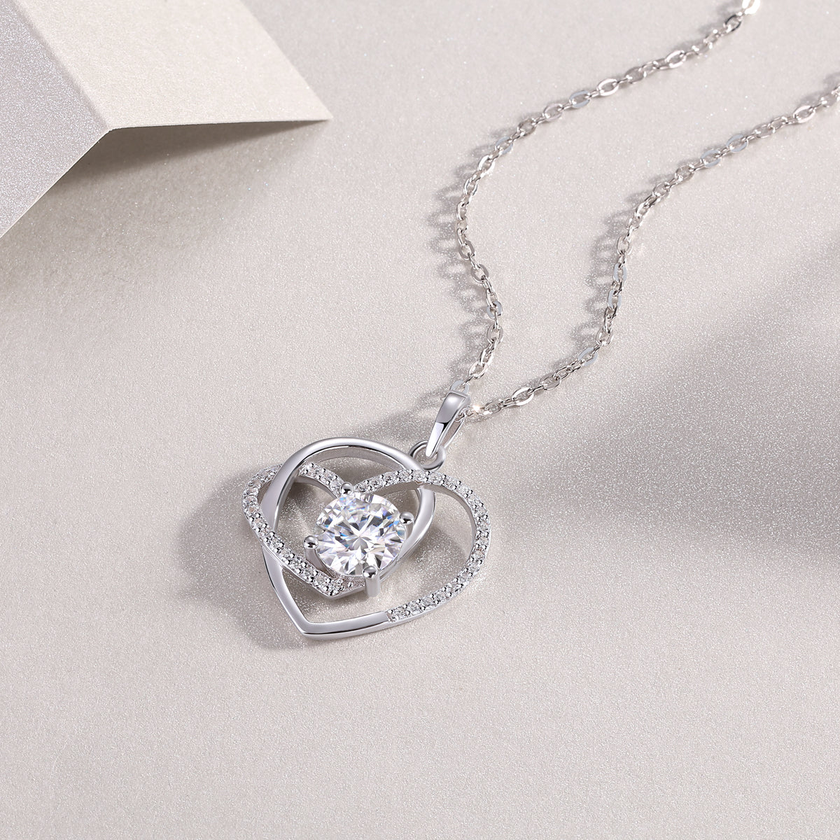 "Eternal Love" Interlocking Heart Moissanite Necklace – S925 Platinum Plated, D Color VVS1