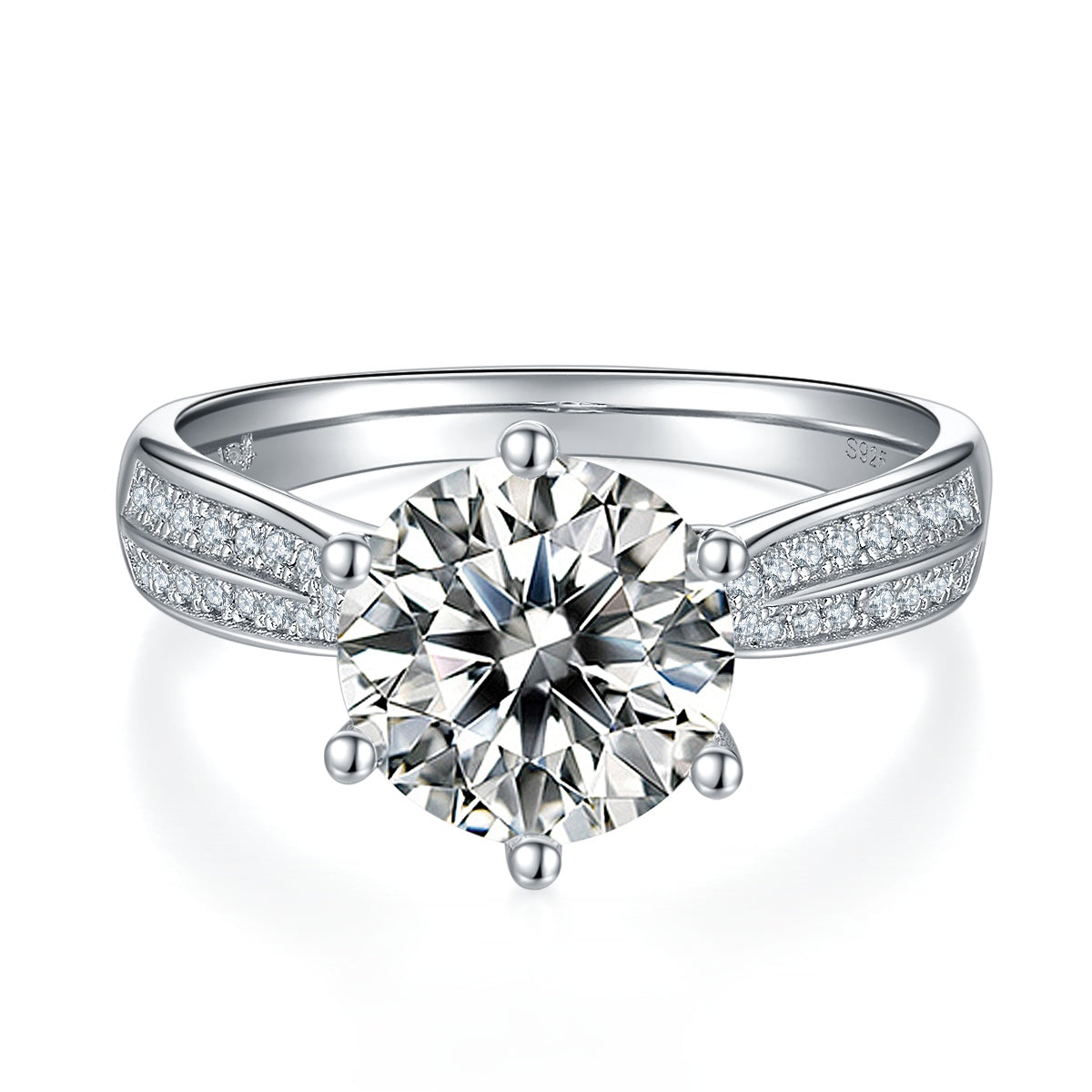 A 3-carat Luxury Silver Ring Set With Top-quality Moissanite D Color VVS, S925 Silver Plated With Platinum