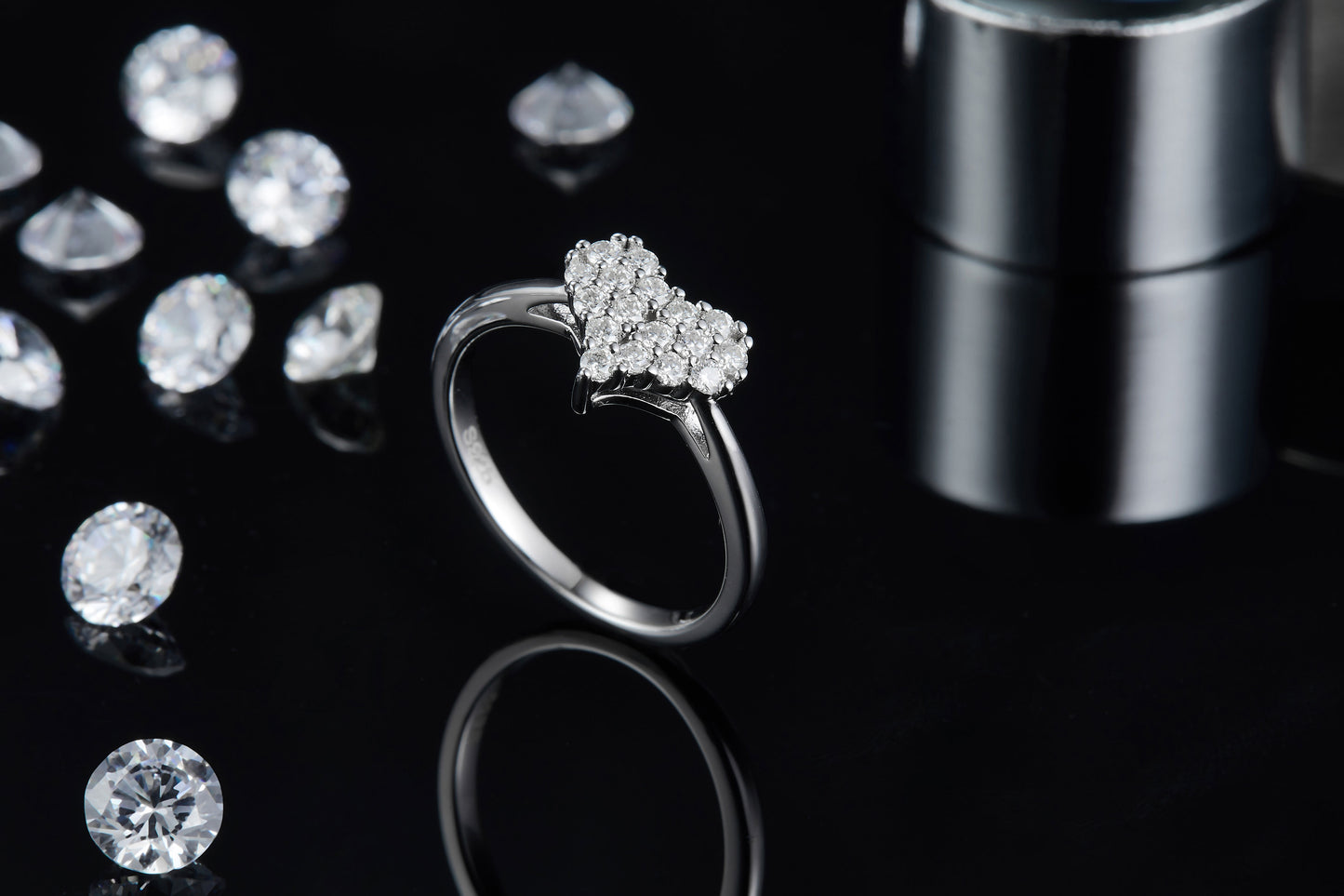 Luxury Silver Ring Set With Top-quality Moissanite, S925 Silver Plated With Platinum