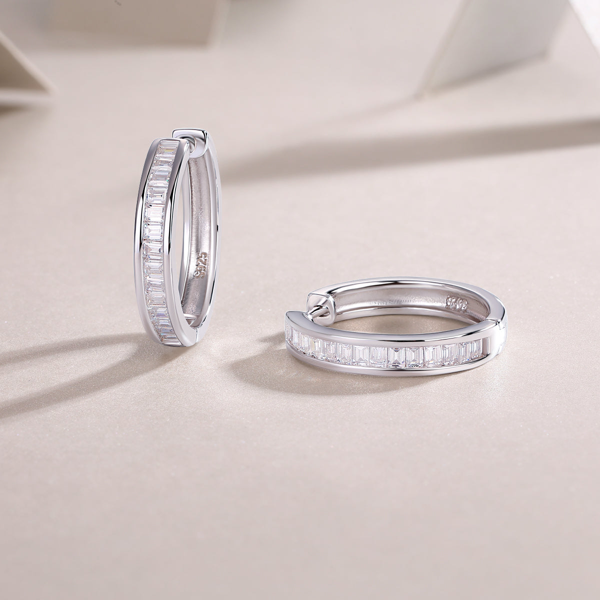 Dawn Break - Premium Moissanite Luxury Silver Stud Earrings S925 Silver Plated Platinum