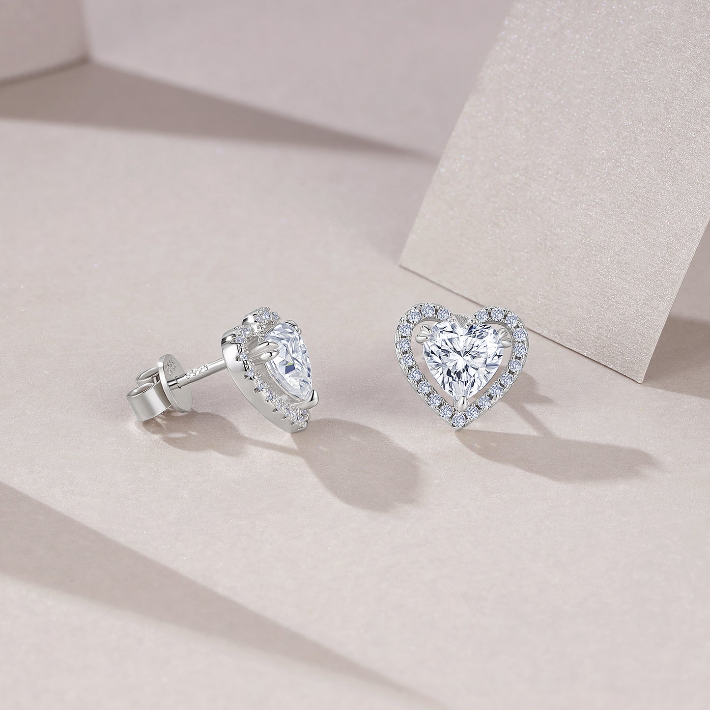 Luxury Silver Stud Earrings Set With Top-quality Moissanite, S925 Silver Plated Platinum