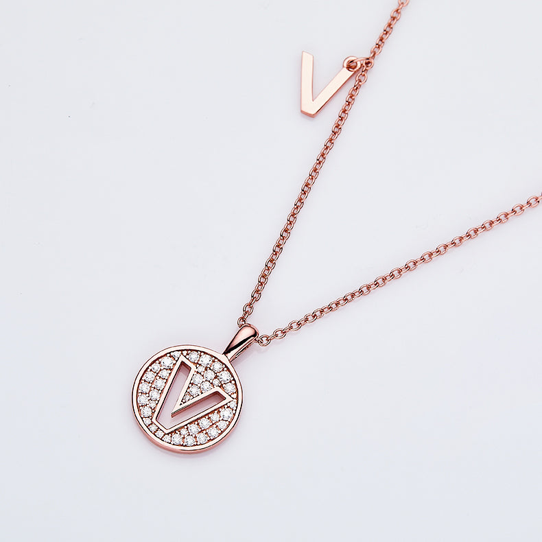 Luxury Initial Letter Necklace Pendant – V , S925 Silver Rose Gold Plated with Top-Quality Brilliant Moissanite
