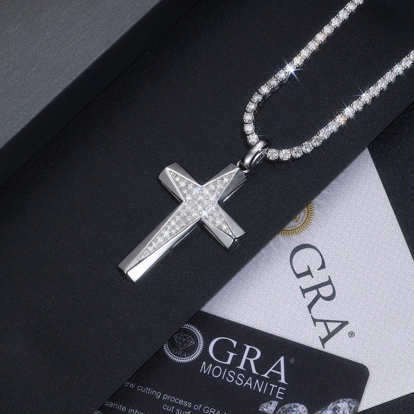 Luxury Silver Necklace Set With Top-quality Moissanite, S925 Silver Electroplated With Platinum