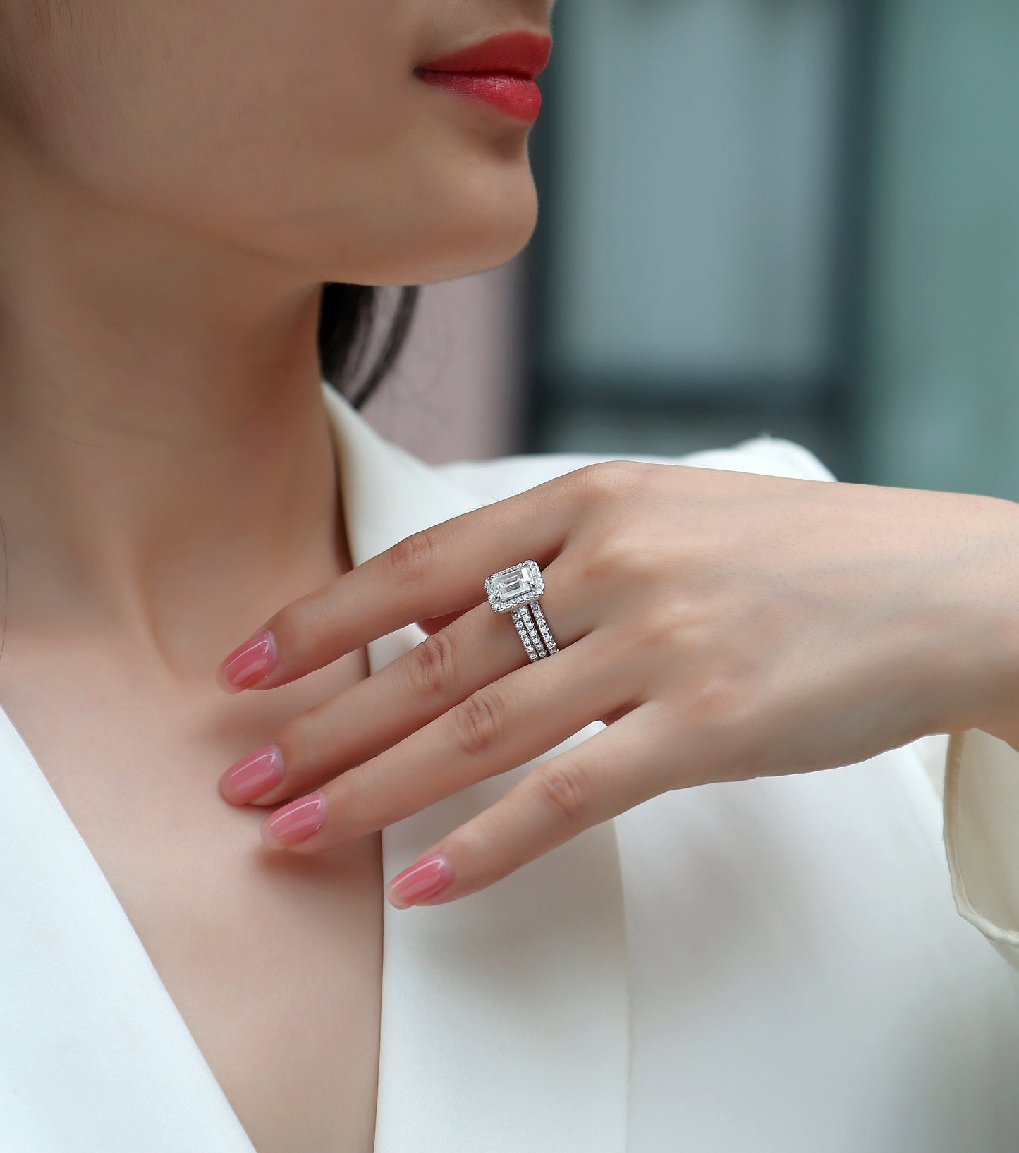 Luxury Platinum-plated S925 Silver Ring, Set With Top-quality Moissanite D Color VVS1