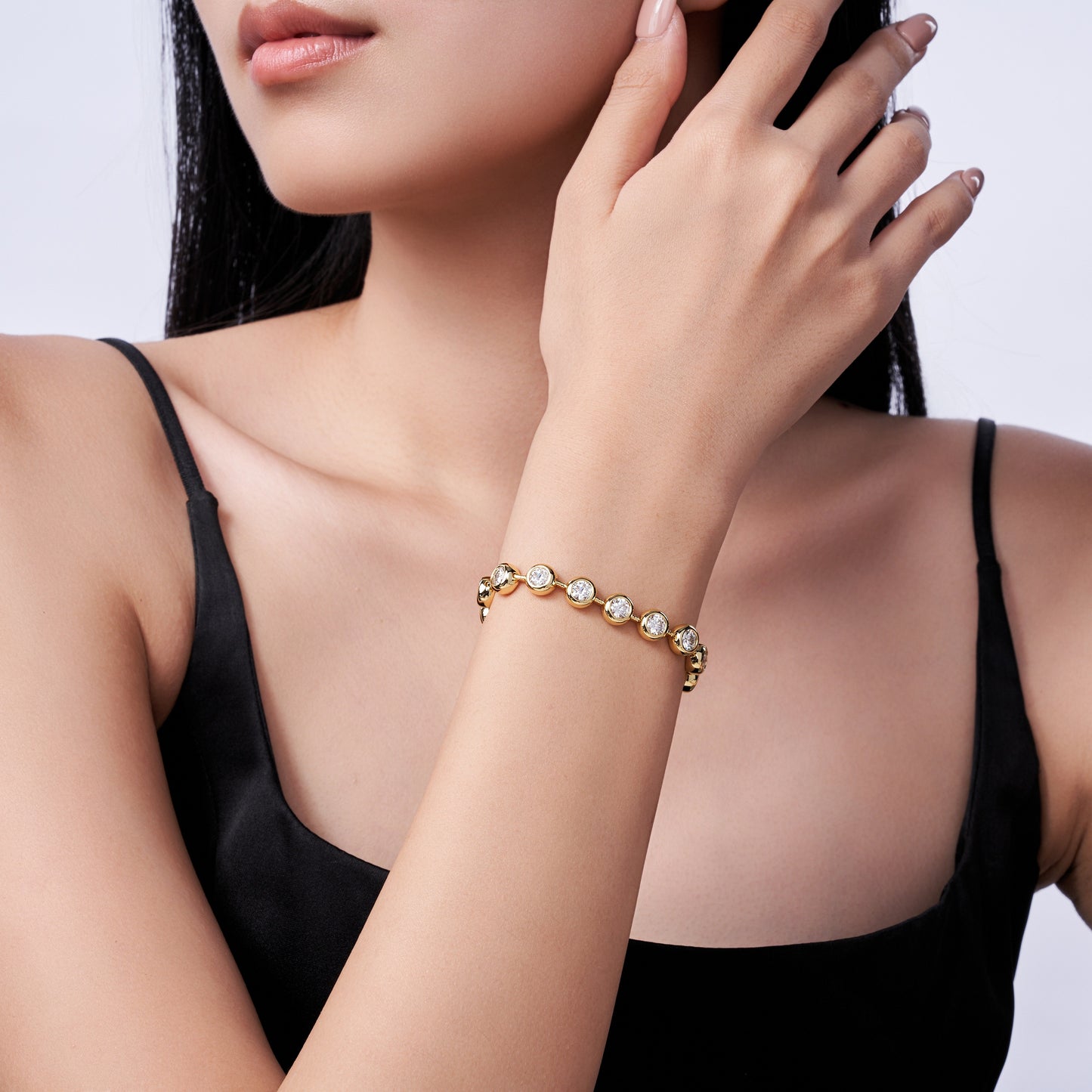 0.5 Carat Luxur Bracelet Set With Top Moissanite D Color VVS, S925 Silver Plated Gold Material.