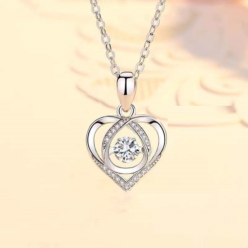 Luxury S925 Silver Beating Heart-shaped Necklace