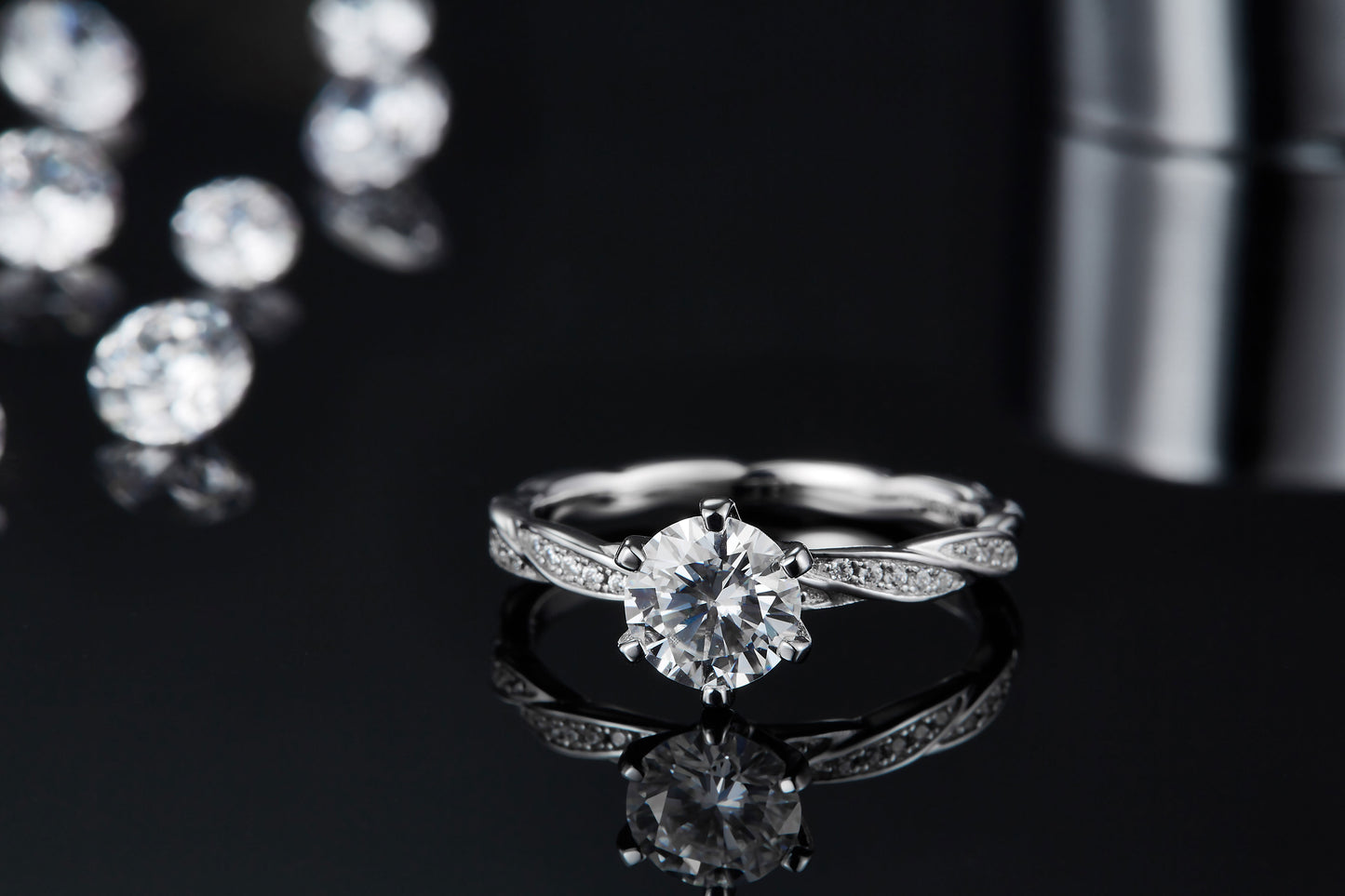 1-carat Luxury  Silver Ring Set With Top-quality Moissanite, S925 Silver Plated Platinum