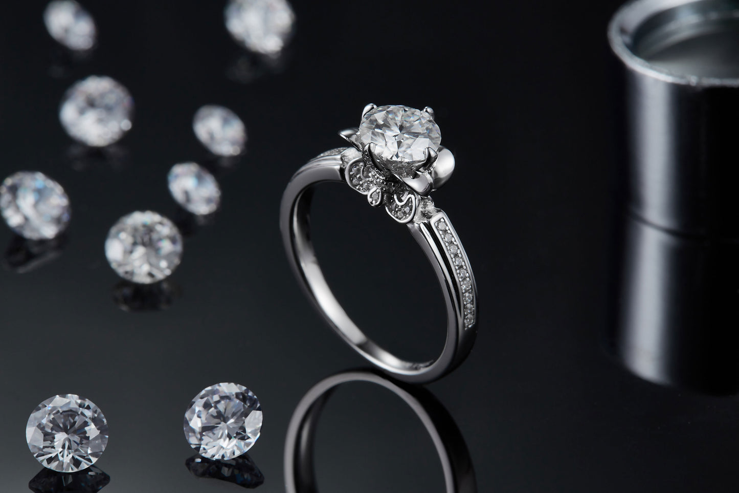 1-carat Luxury Silver Ring Set With Top-quality Moissanite D Color VVS, S925 Silver Plated Platinum