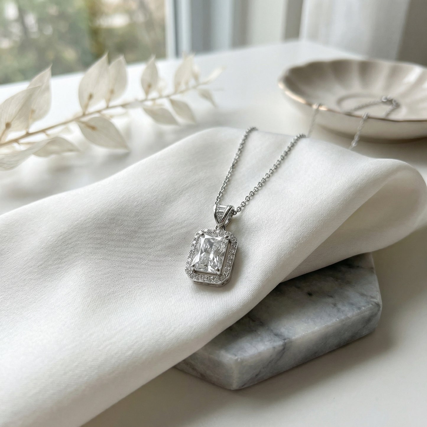 925 Sterling Silver Elegant Radiant Cut Sparkling Halo Pendant Necklace in Polished Silver Finish